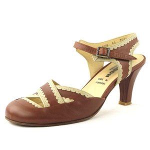 Brown & Cream GIRAUDON Scalloped Ankle Strap Heels 40 EU 9.5 US Portugal